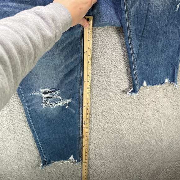 American Eagle Jeans Womens 12 Blue High Rise Tomgirl Distressed - Picture 13 of 15